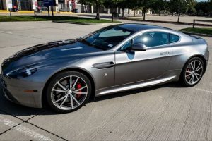 2011_aston_martin_v8_vantage_coupe_rwd-pic-28921552578127296-640x480